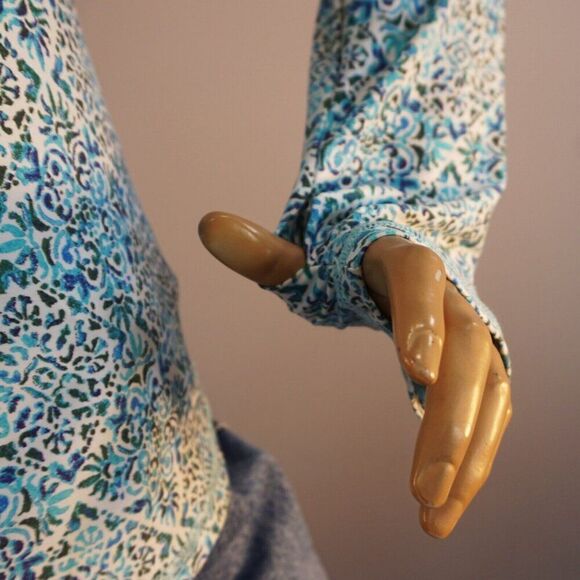 HELEN JON Sz L Beach Break Rash Guard Upf 50+ Montrose $144 Swim Shirt NWT - Picture 8 of 11